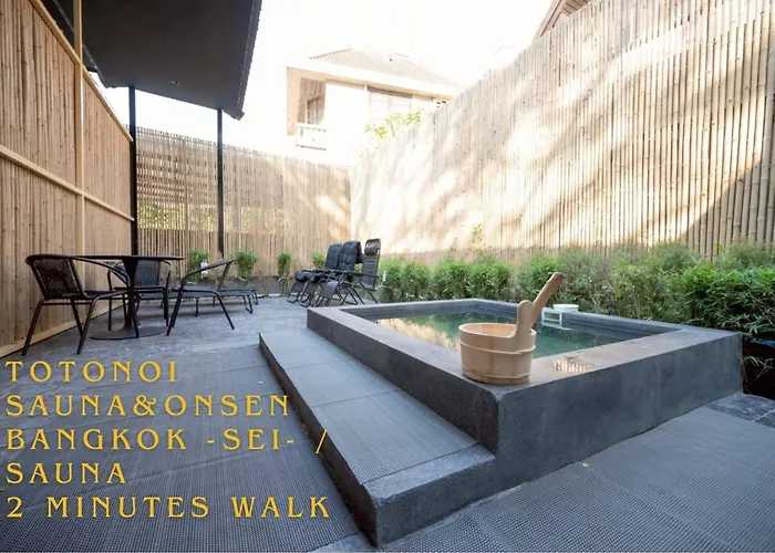Contemporary Eastern 1br 5 Min Bts| Essential Apartment Bangkok